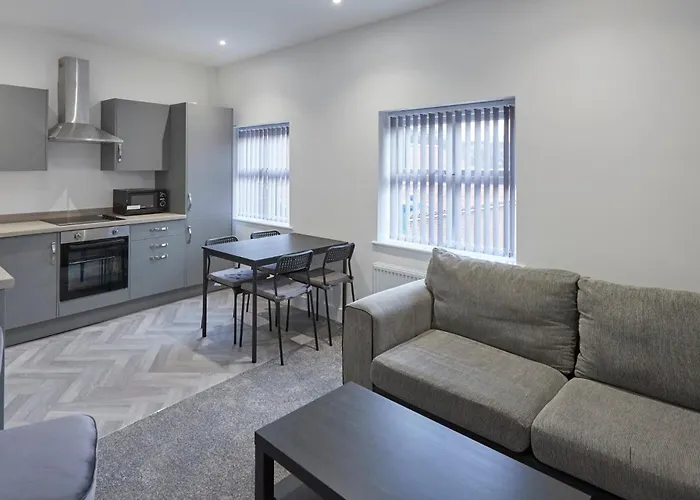 Zetland House Apt 4